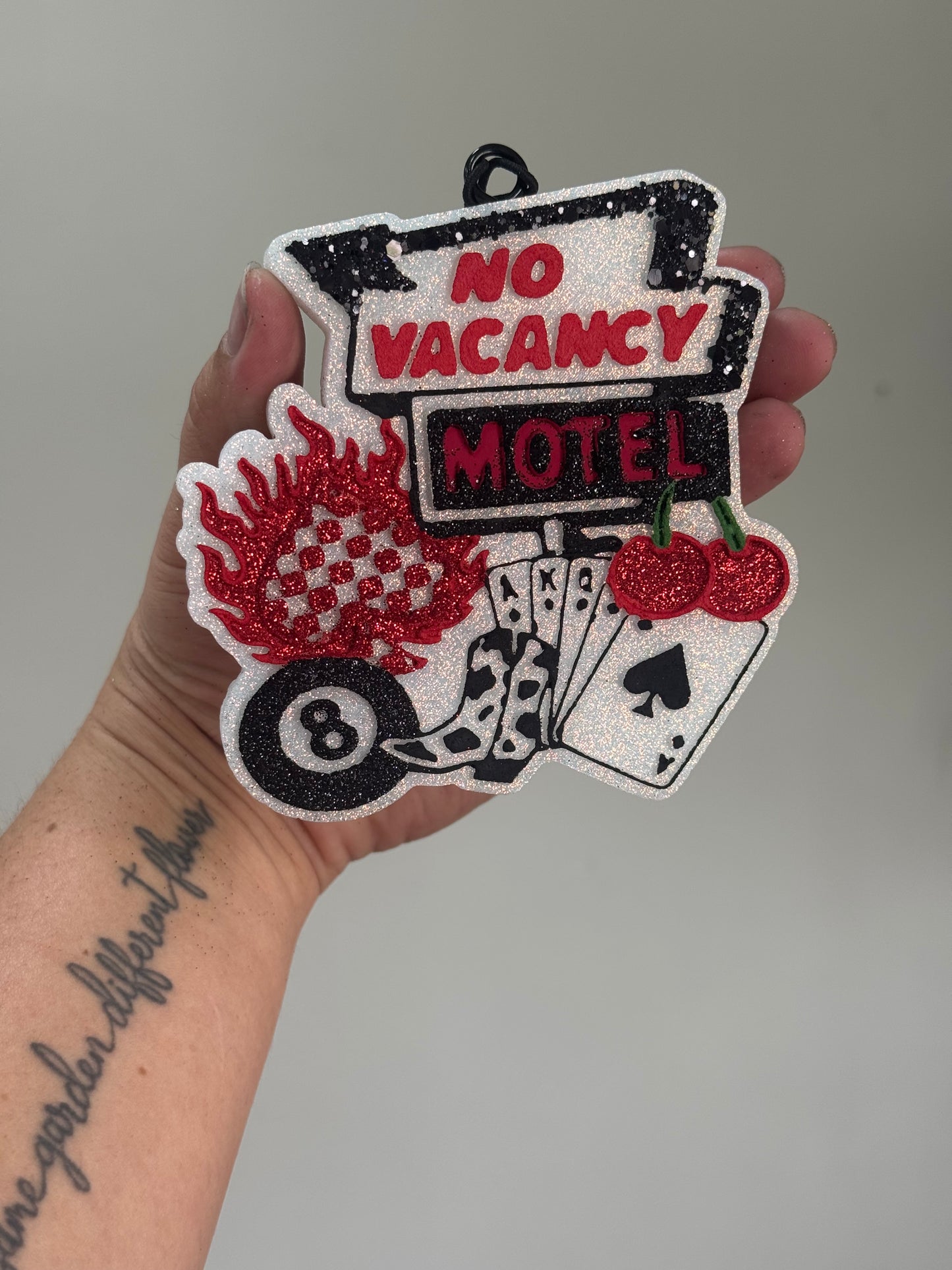 NO VACANCY TREATY FRESHIE