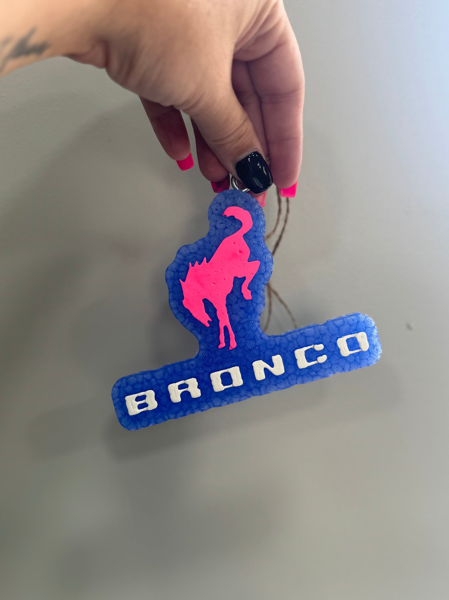 Pink Bronco - Waikiki Beach Scent