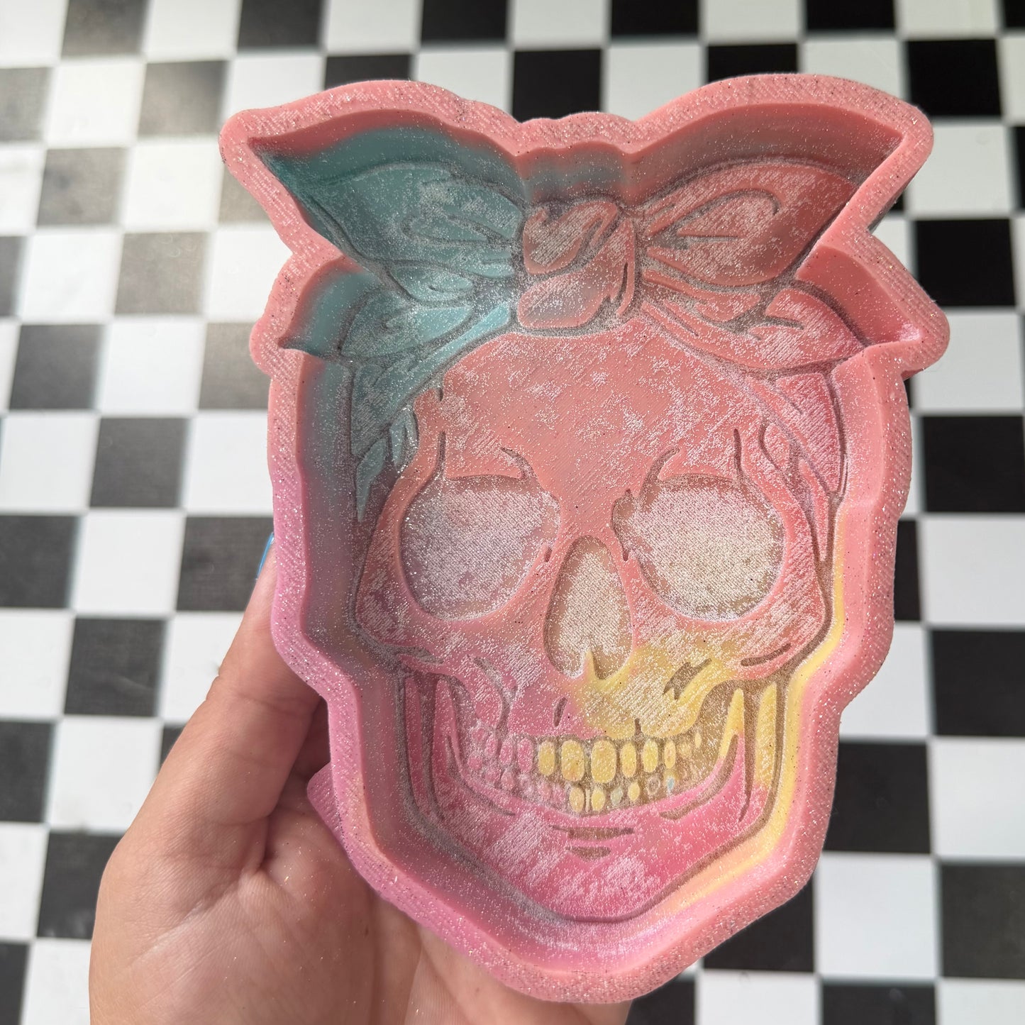 SKELLY SKULL W BOW