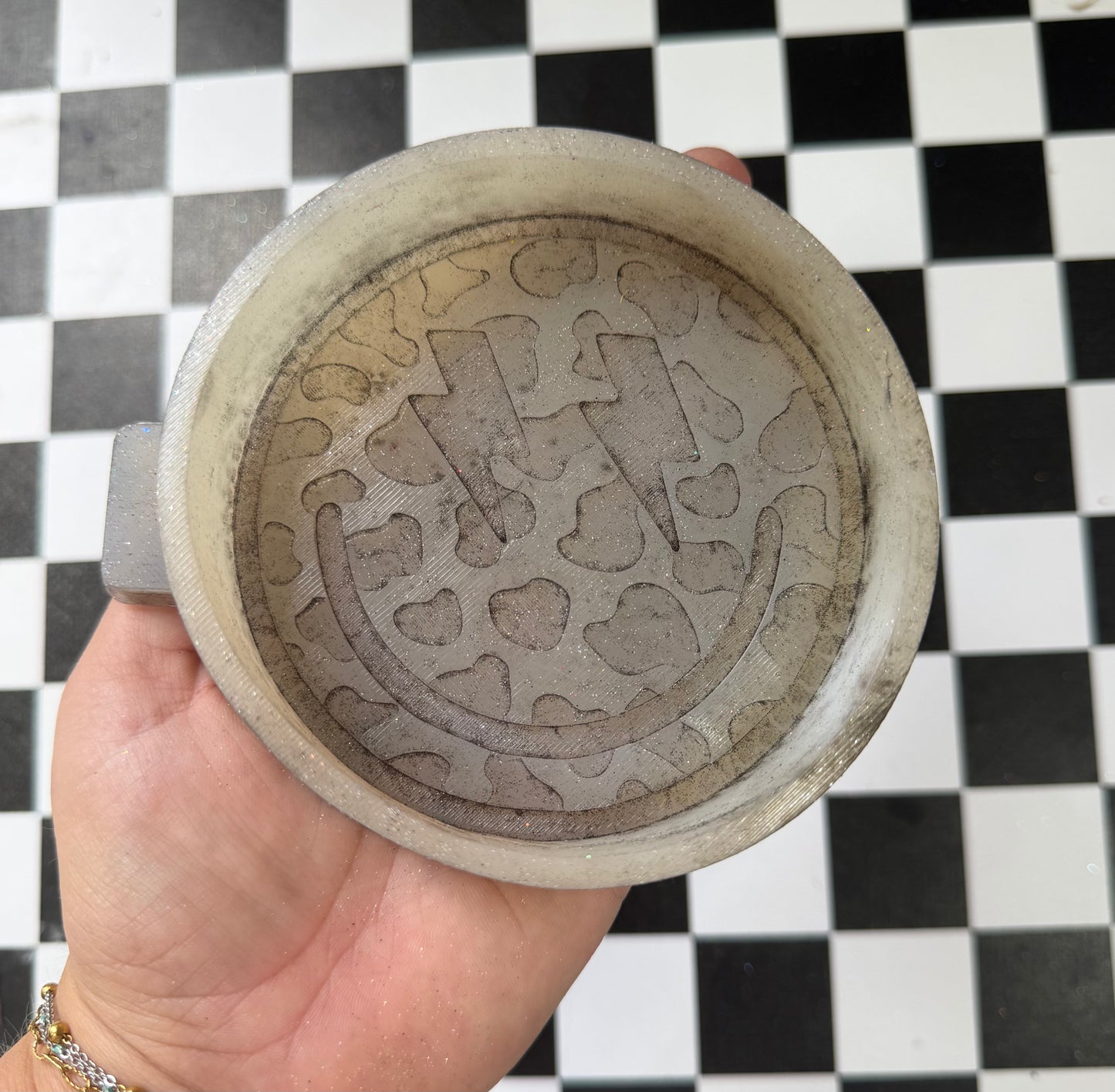 BOLT COW PRINT SMILEY