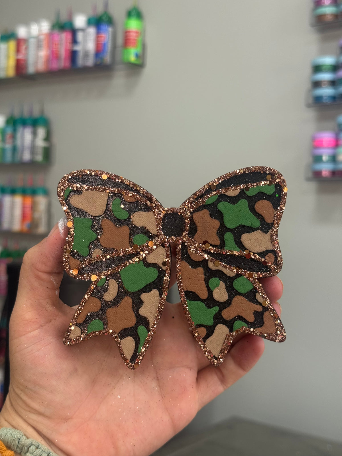 CAMO BOW FRESHIE
