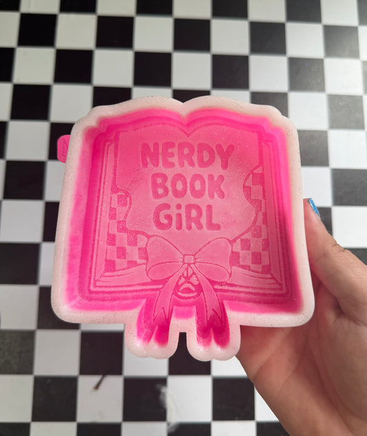 NERDY BOOK GIRL FRESHIE