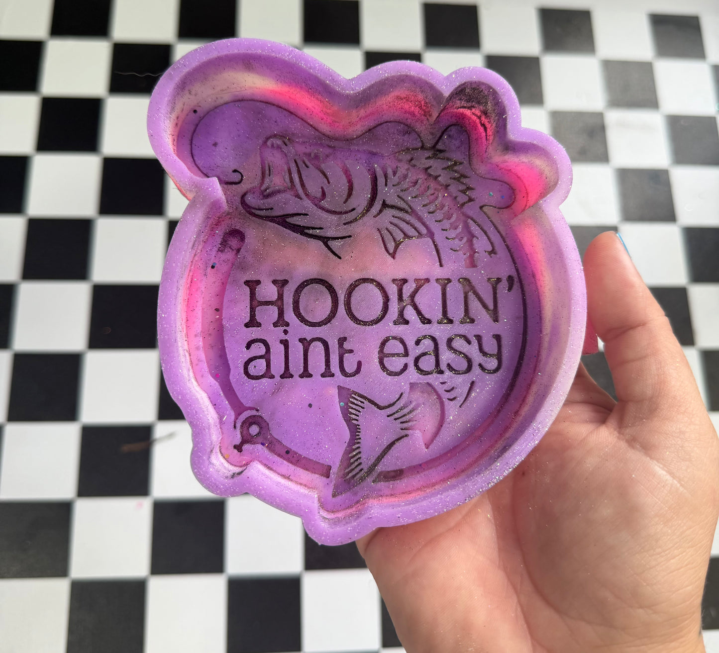 HOOKIN' AINT EASY FRESHIE