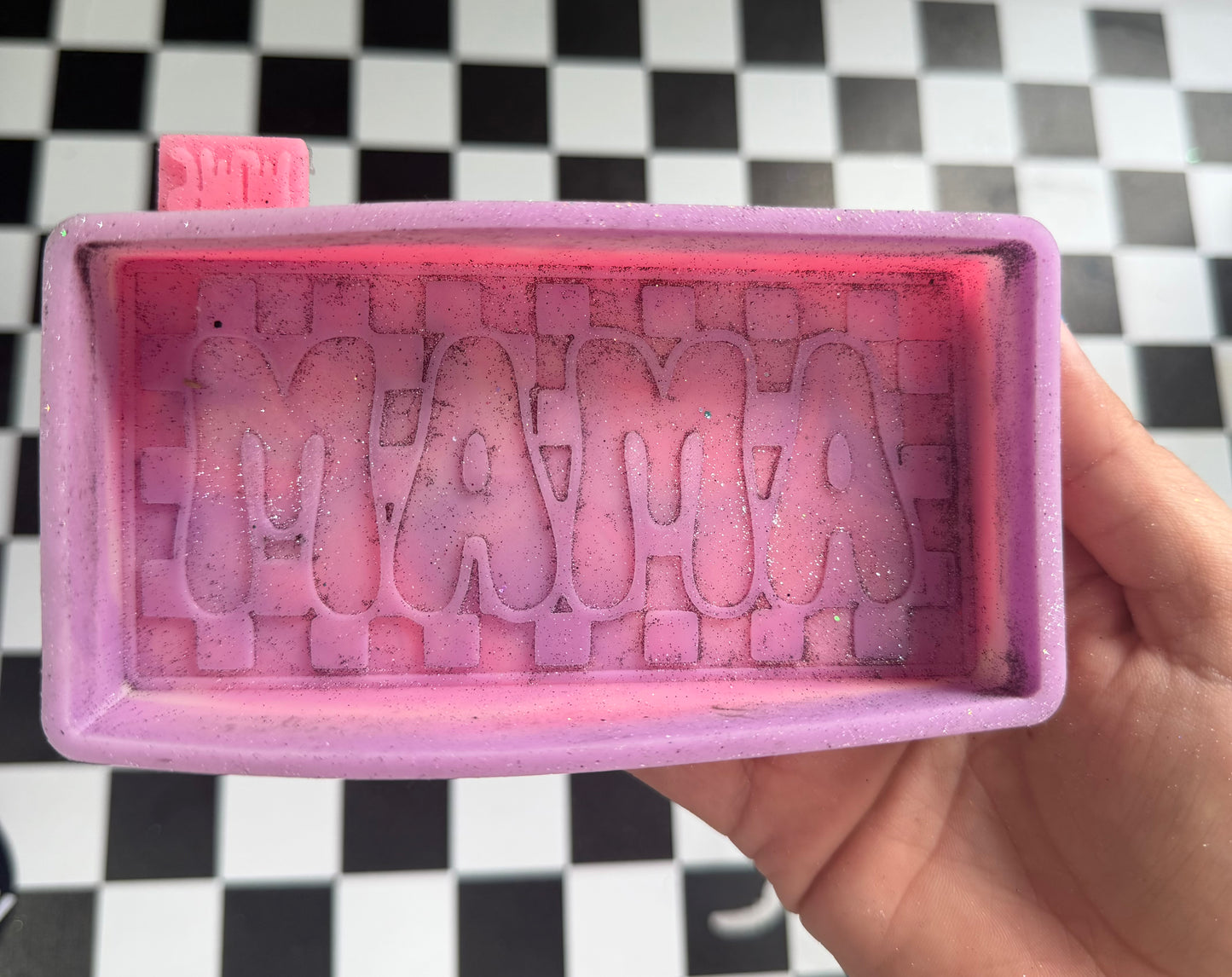 CHECKERED MAMA SQUARE FRESHIE