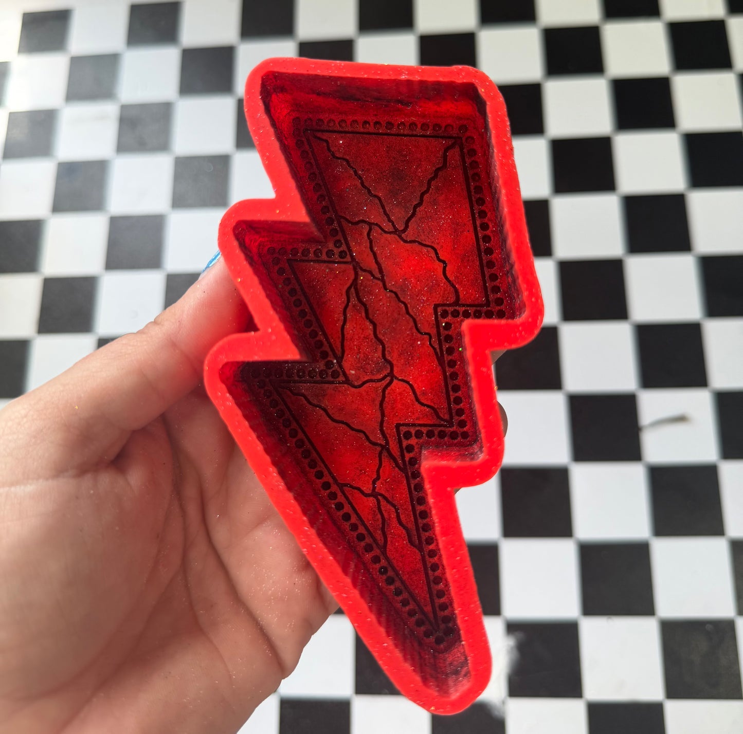 MARBLE LIGHTENING BOLT FRESHIE