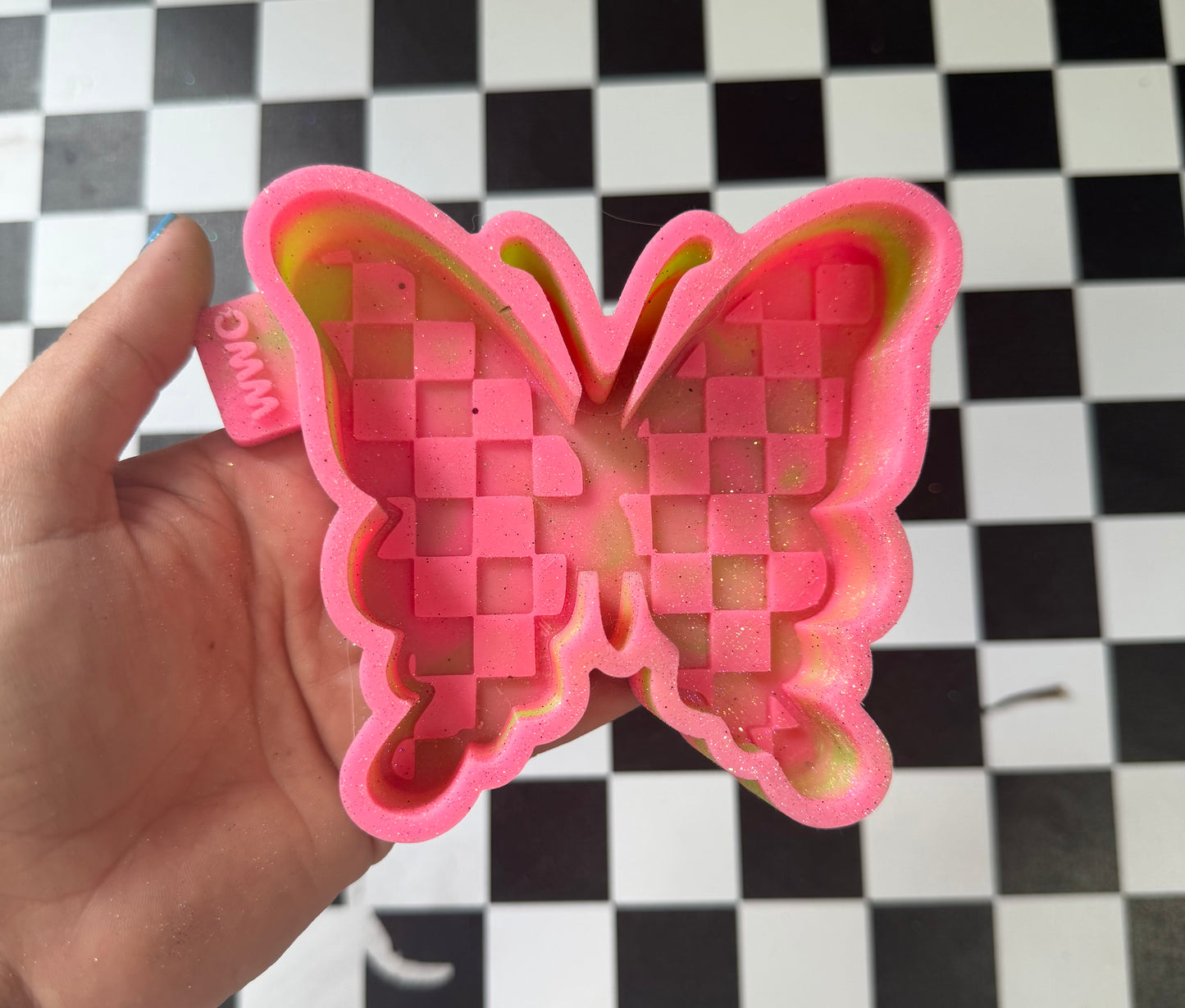 CHECKERED BUTTERFLY FRESHIE