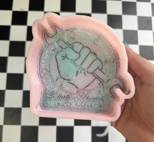DIRTY HANDS CLEAN MONEY W WRENCH FRESHIE