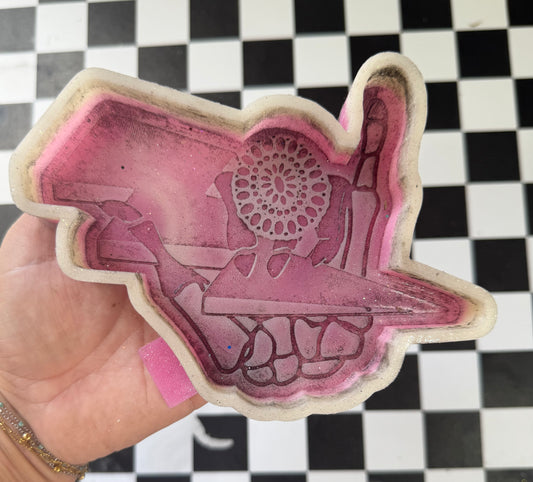 JEWELED SKELLY W LIGHTEN BOLT FRESHIE
