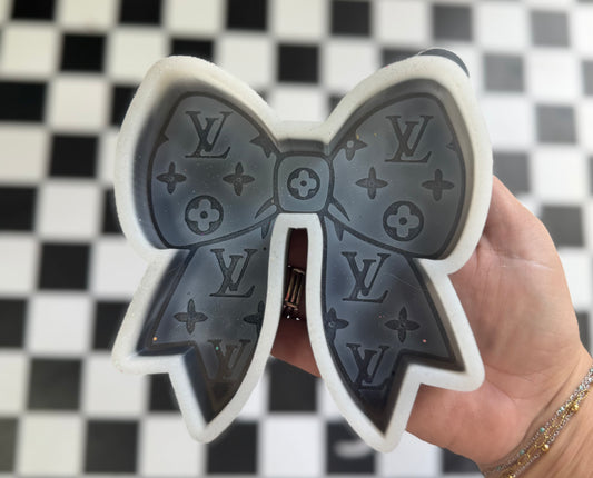 LV BOW FRESHIE