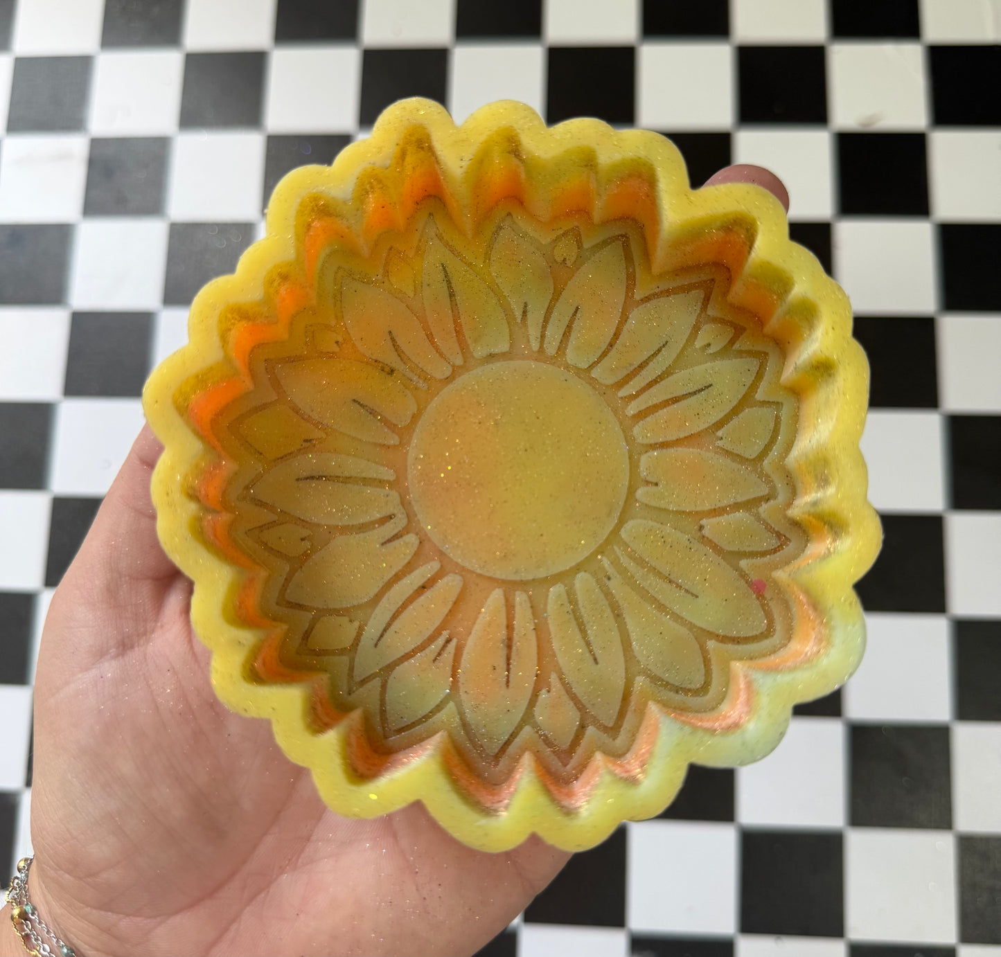 FLOWER FRESHIE