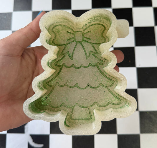 CHRISTMAS TREE W BOW FRESHIE