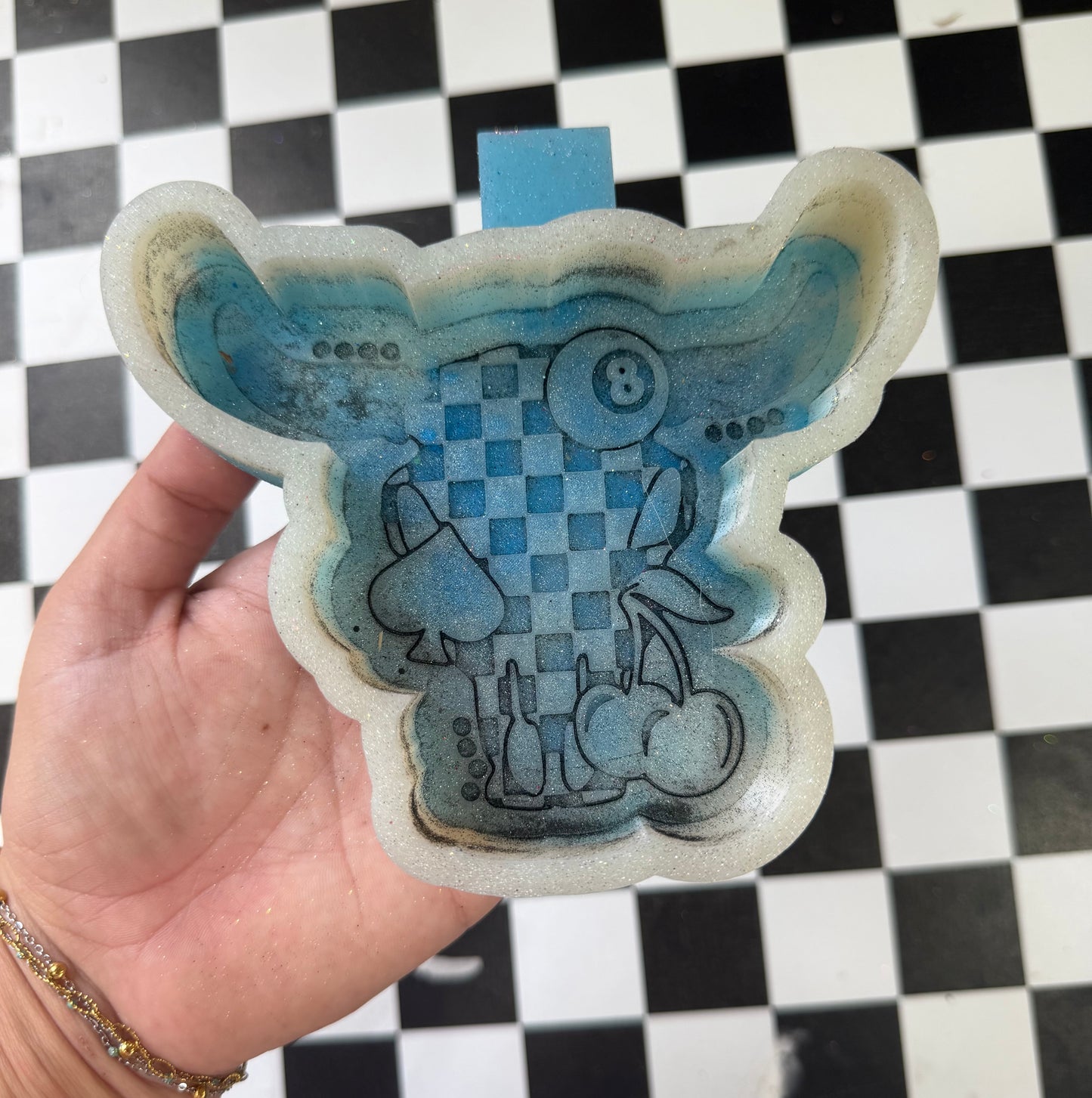 BULL SKULL 8 BALL FRESHIE